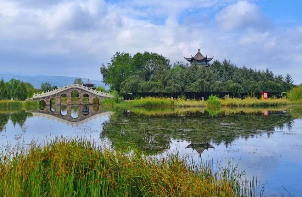 甘肃民乐 “烂河滩”变身“生态园”